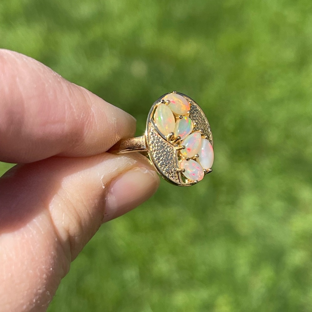 Ethiopian Welo Opal ring - Picture 2 of 7